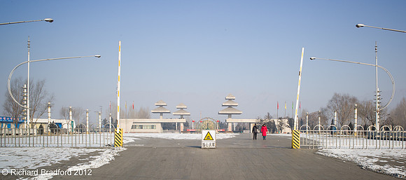 L1000240