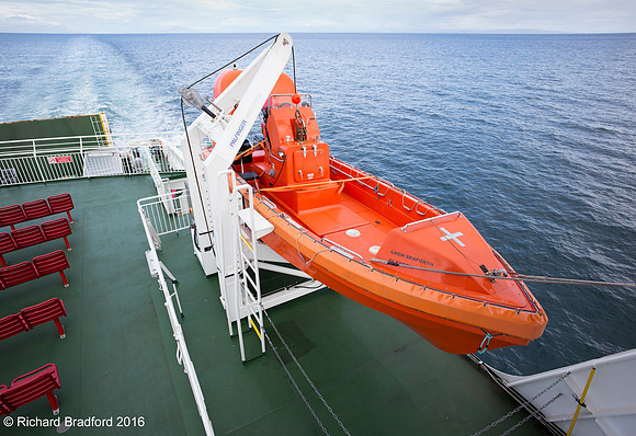 L1000458